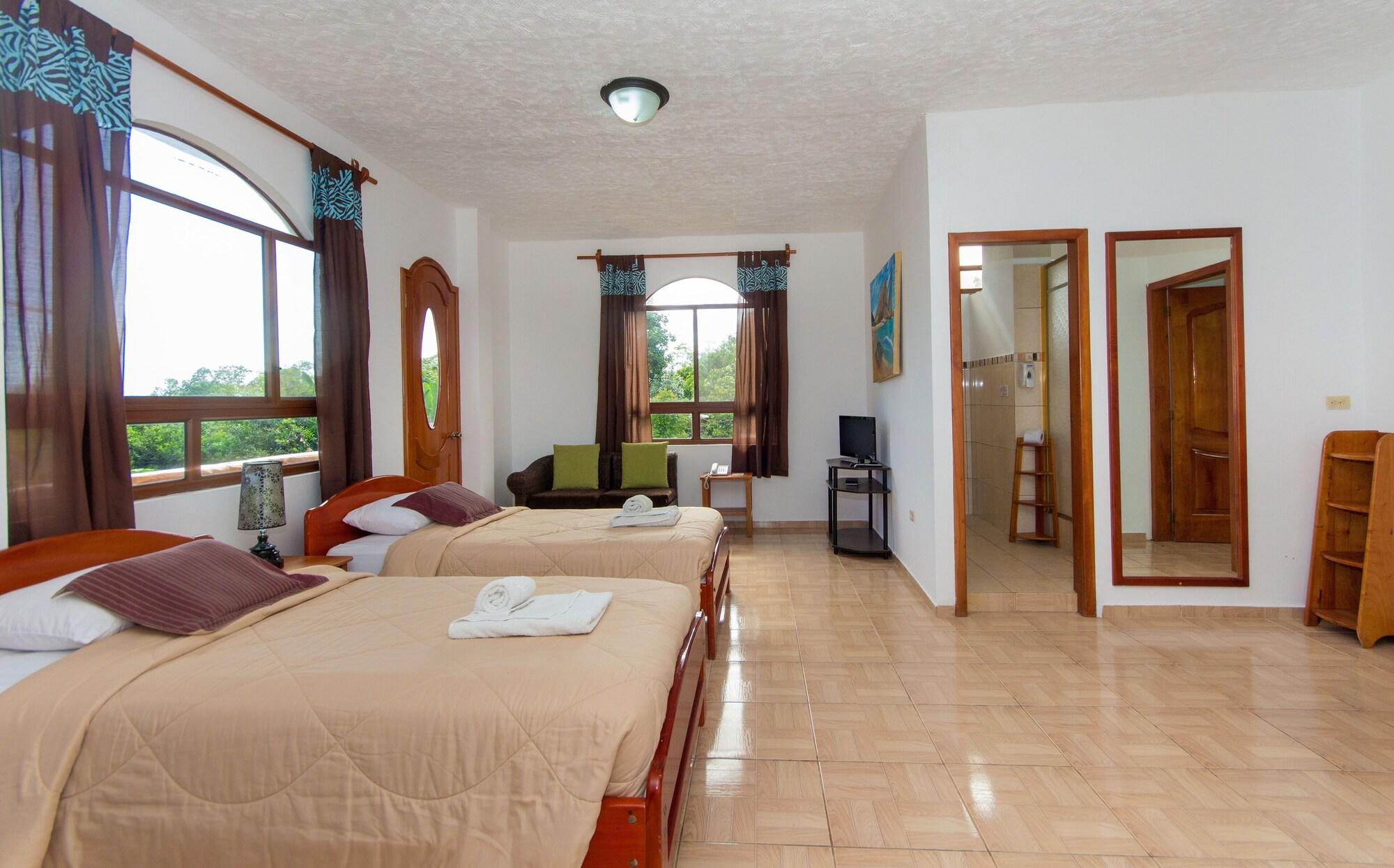 Hotel Twin Galapagos Puerto Ayora  Exterior photo